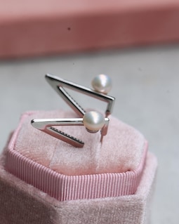 Geometric V Pearl Earrings, Unique V-Shaped Pearl Studs, Modern Minimalist Earrings, Silver Tone Jewelry, Handmade Gift for Her